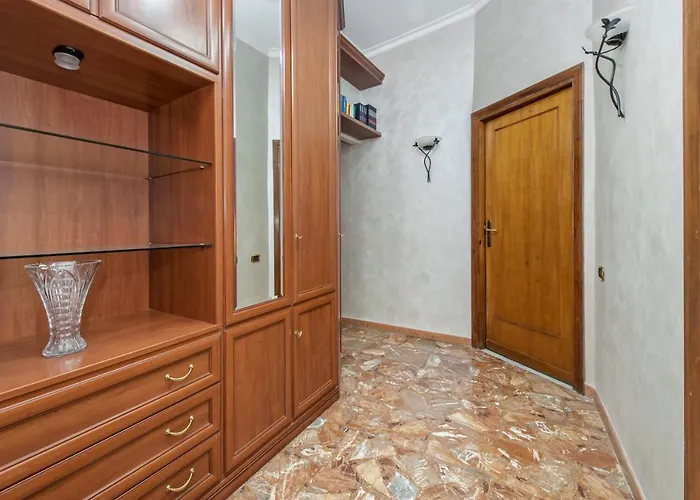 Charming With 3 Bedrooms Appartamento